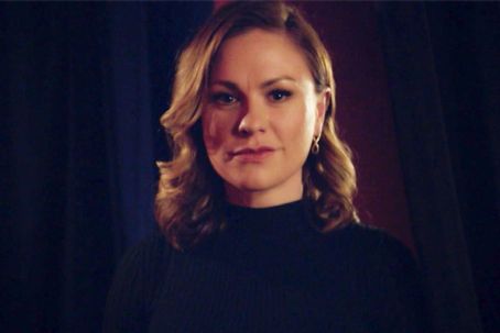 Flack - Anna Paquin
