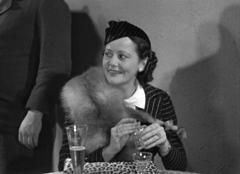 Elaine Waters