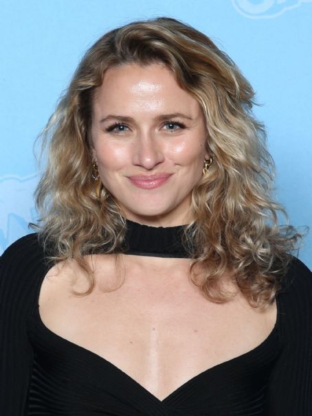 Shantel VanSanten