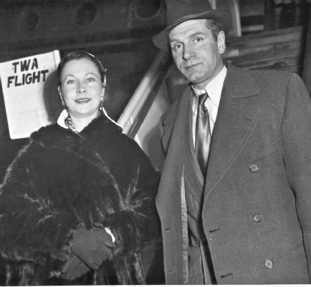 Vivien Leigh and Laurence Olivier. Viv having a breakdown Picture ...