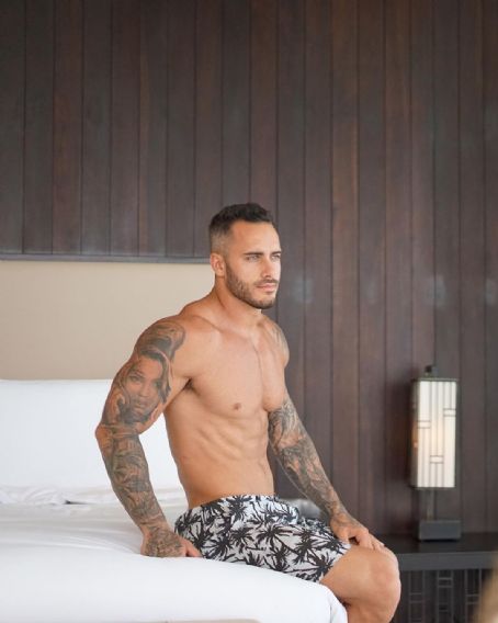 Fans only mike chabot Mikechabot OnlyFans