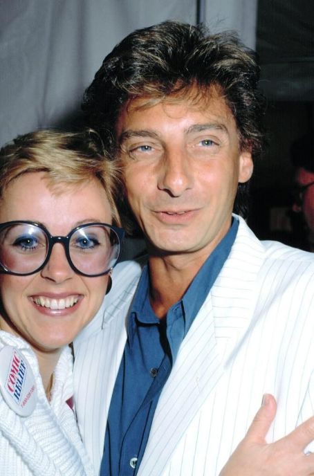 Barry Manilow and Susan Deixler