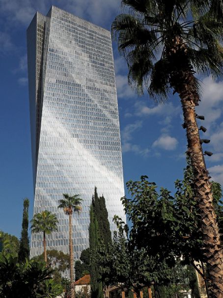 Azrieli Sarona Tower