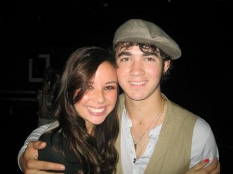 Kevin Jonas and Malese Jow