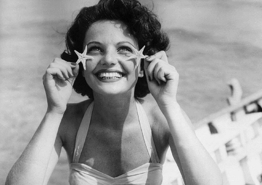 Brooks nude geraldine actress Hedy Lamarr
