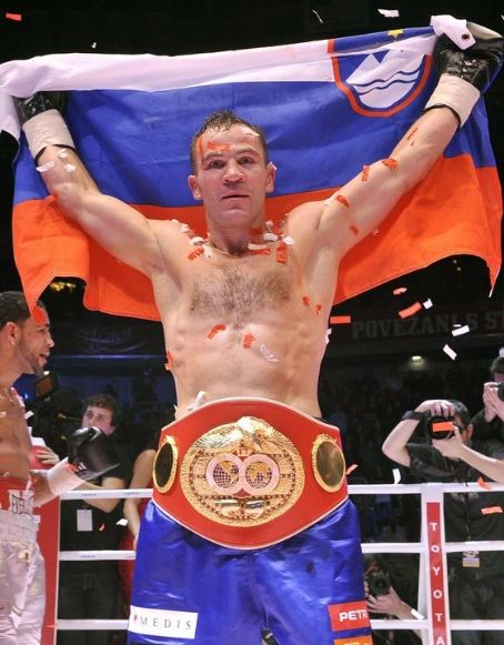 Dejan Zavec