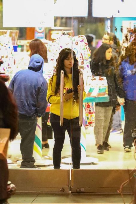 Camila Cabello – Christmas Shopping with her mom at The Grove in LA ...