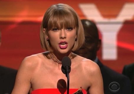 Taylor Swift Takes Down Kanye West in Album of Year Speech