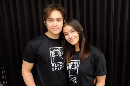 Enrique Gil and Liza Soberano - Dating