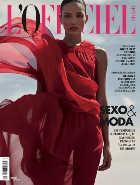 L'Officiel Magazine May 2017 Cover Photo - Brazil