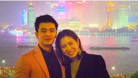 Tarm Chamnongarsa and Manatsanun Phanlerdwongsakul - Hookup