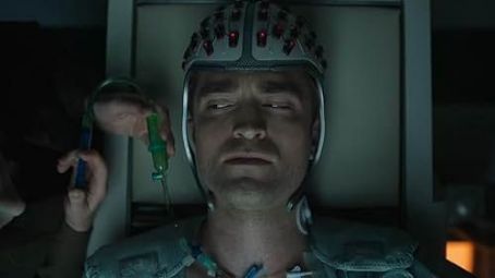 Mickey 17 - Robert Pattinson