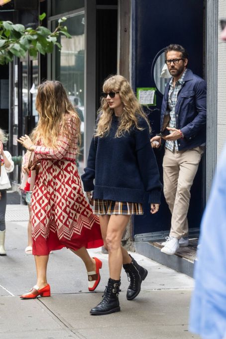 Taylor Swift 7th Birthday Party For Blake Lively And Ryan Reynolds Daughter Inez In Nyc 