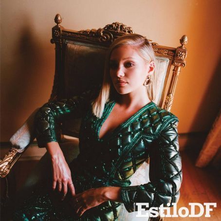 Olivia Holt - Estilo Df Magazine Pictorial [Mexico] (1 October 2021)