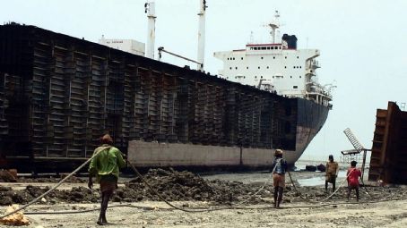 Ship breaking