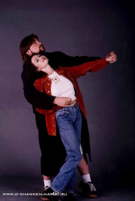 Shannen Doherty and Kevin Smith publicity photo for 'Mallrats ...