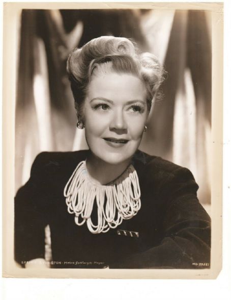 Spring Byington - FamousFix