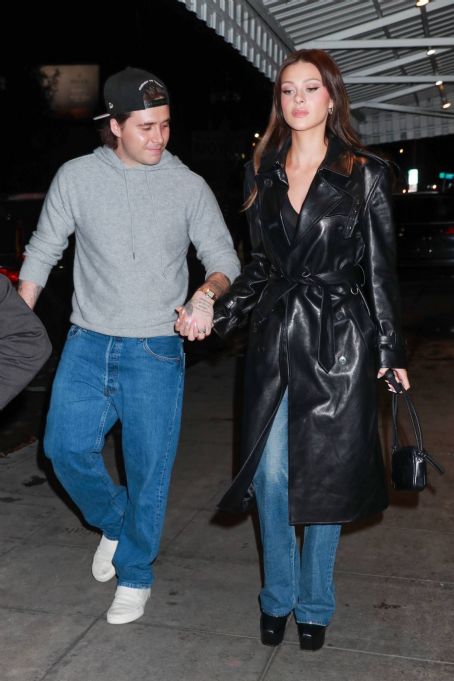 Nicola Peltz – With husband Brooklyn Beckham seen arriving to Barneys Beanery