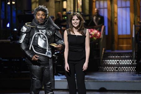 Felicity Jones hosts 'The Saturday Night Live' - Season 42 (January 2017)