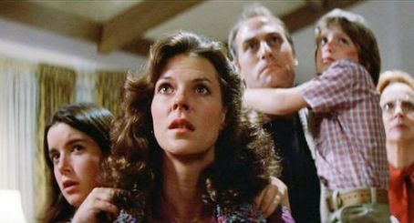 JoBeth Williams - Poltergeist