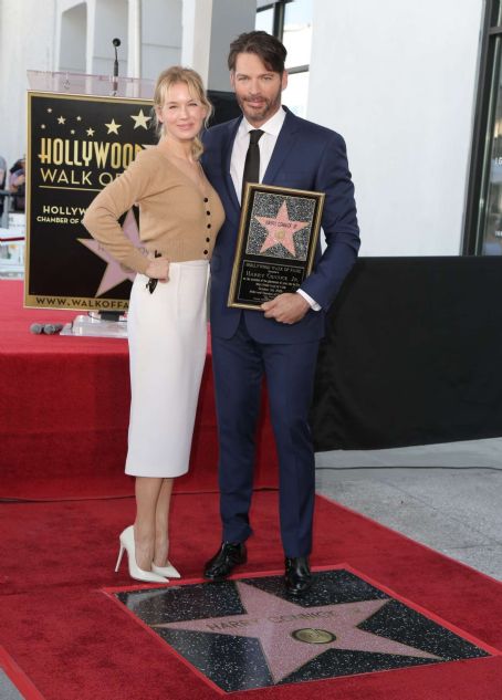 Renee Zellweger – Harry Connick Jr. Honored with a Star on the Hollywood Walk of Fame