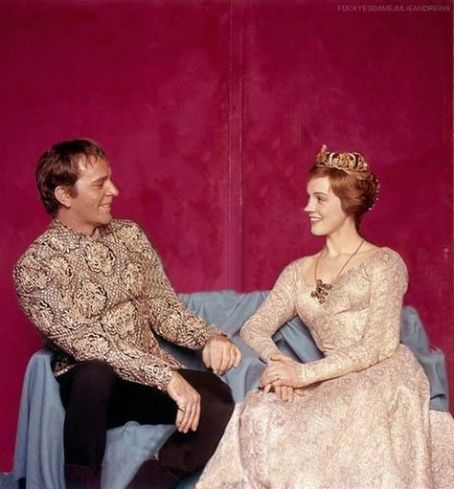 Who is Julie Andrews dating? Julie Andrews boyfriend, husband