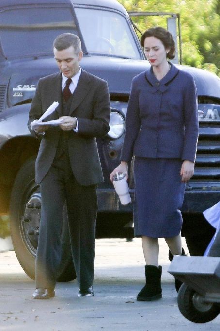 Emily Blunt – On the set of ‘Oppenheimer’ with Cillian Murphy in L. A