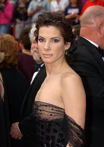 Sandra Bullock - The 74th Annual Academy Awards (2002)