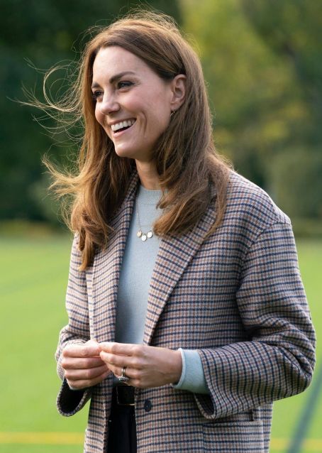 Tagged Kate Middleton - FamousFix