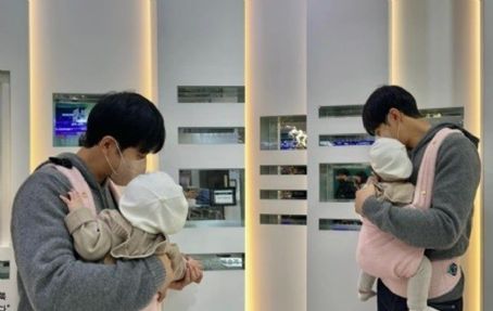 Seung-gi Lee and Da-In Lee - Child - Baby Girl