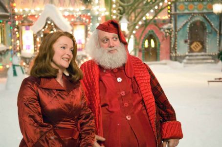 Miranda Richardson As Annette Claus And Paul Giamatti As Nick “santa 