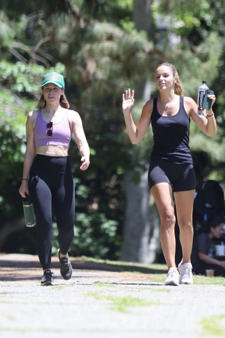 Kristen Bell- Out on a walk with a friend