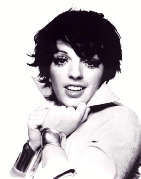 Liza Minnelli Famousfix