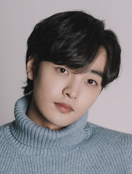 Kim Min-jae (actor, born 1996) Photos, News and Videos, Trivia and ...