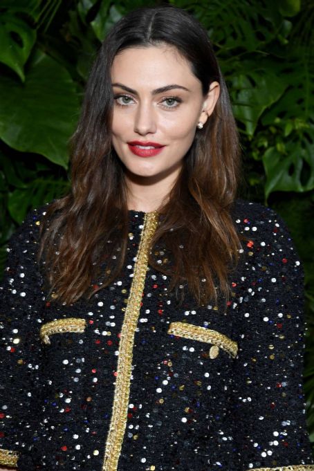 Phoebe Tonkin – CHANEL and Charles Finch Pre-Oscar Awards Dinner in Beverly Hills