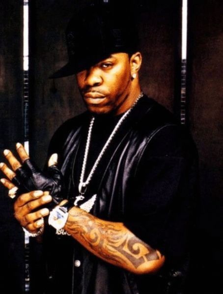 Who is Busta Rhymes dating? Busta Rhymes girlfriend, wife