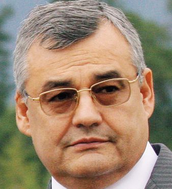 Who is Alijan Ibragimov dating? Alijan Ibragimov girlfriend, wife