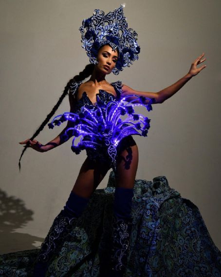 R'Bonney Gabriel- Miss USA 2022- State Costume Photoshoot/Presentation ...
