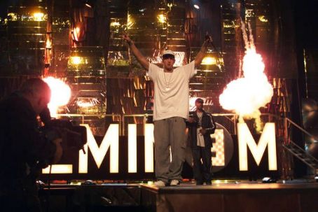 Eminem At The 2000 MTV Video Music Awards Picture - Photo of 2000 MTV ...