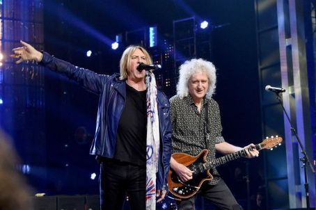 Def Leppard performs at the 2019 Rock & Roll Hall Of Fame Induction Ceremony - Show at Barclays Center on March 29, 2019 in New York City