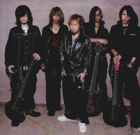 Who Is Dir En Grey Dating Dir En Grey Girlfriend Wife