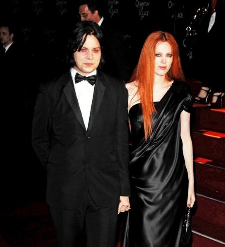 Jack White and Karen Elson Picture - Photo of Jack White and Karen ...